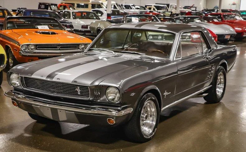 1966 Ford Mustang(SOLD)