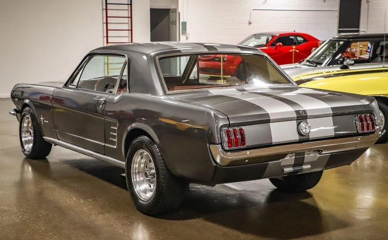 1966 Ford Mustang(SOLD)